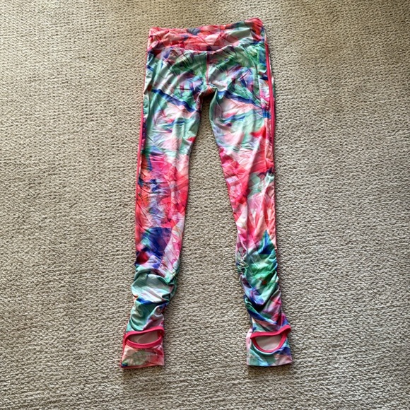 Danskin Legging Geometric Printed Pink Stirrup - Picture 4 of 4